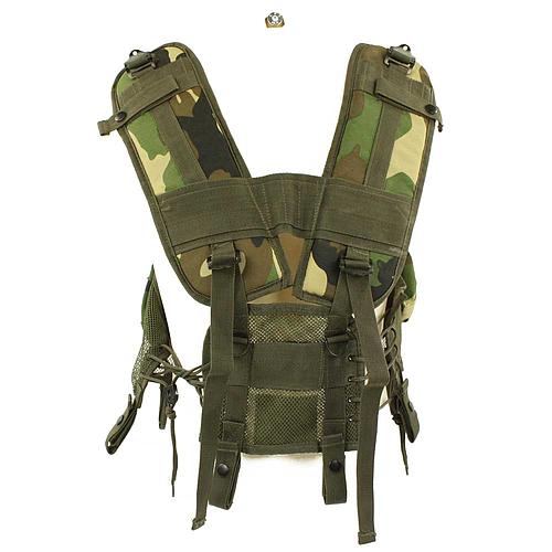 Gilet de combat US woodland load bearing
