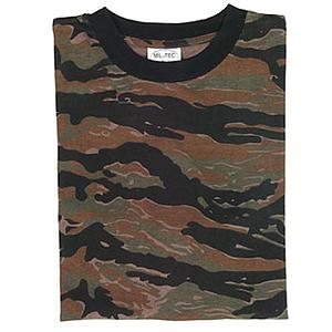 Tee shirt camouflage 