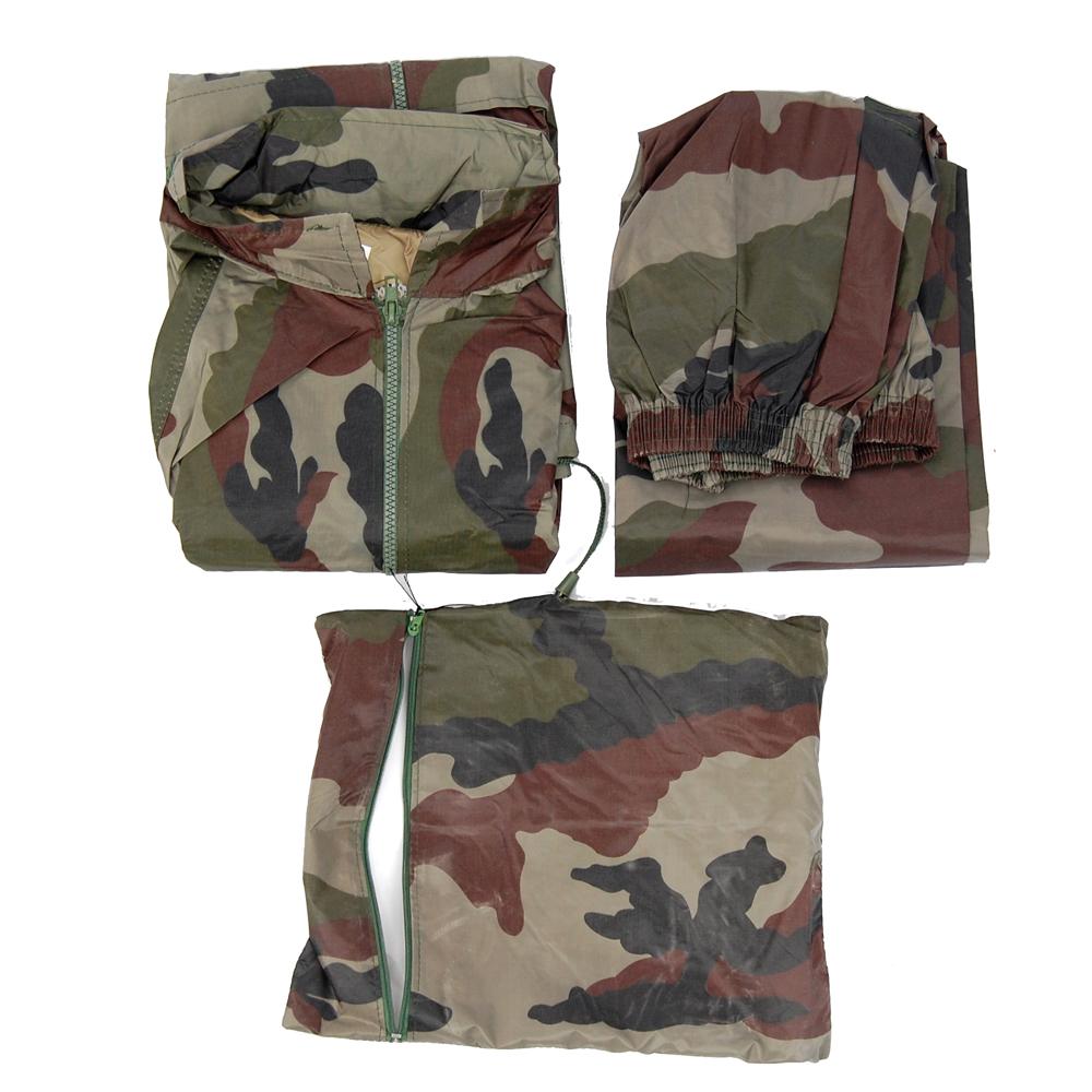 Vêtement de pluie en nylon